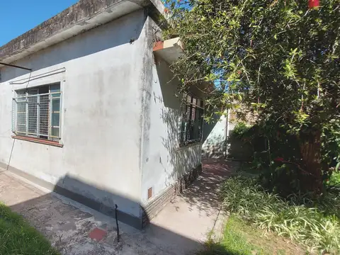 Casa en Venta en Moron Sur, USD 80.000