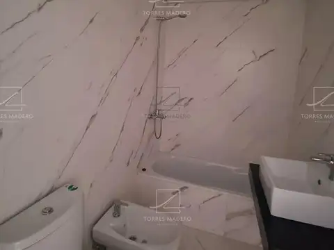 Departamento 3 ambientes con 3 baños