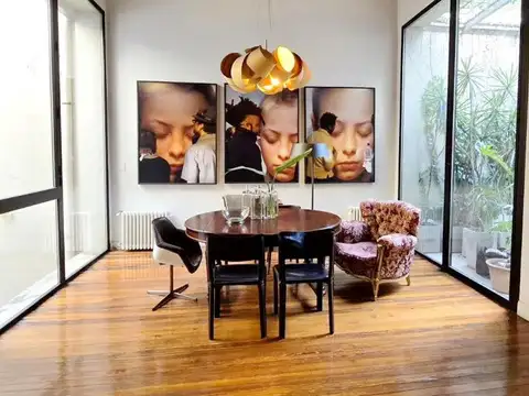 EXCLUSIVA RESIDENCIA EN SAN TELMO CON LOCAL COMERCIAL