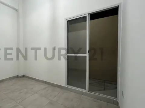 Departamento en Alquiler en Hurlingham, $ 450.000