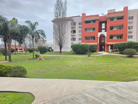 VENTA DEPARTAMENTO COMPLEJO BARDAS APTO CREDITO COCHERA