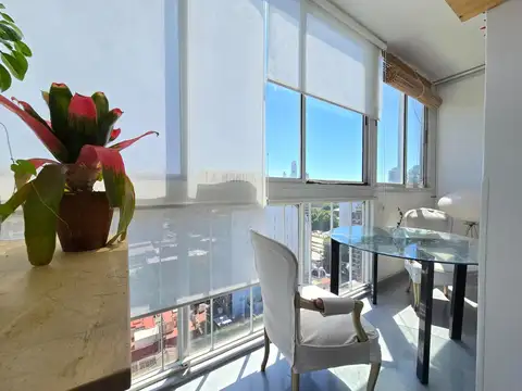 Av San Juan 200 , Piso 16