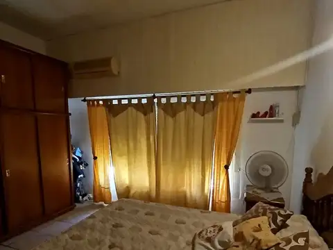 Depto Tipo Casa en Venta en El Palomar, USD 160.000