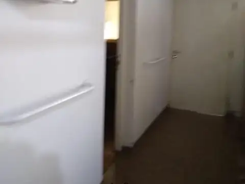 Casa 6 ambientes con 2 baños