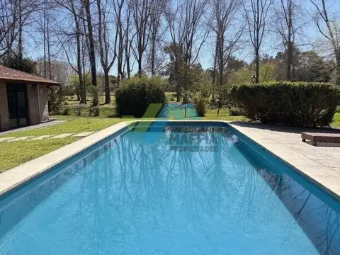 Casa en Alquiler en Los Quinchos Country Club, USD 1.000