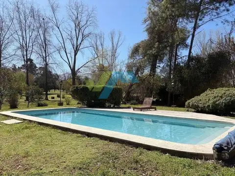 Casa 3 ambientes con 2 baños
