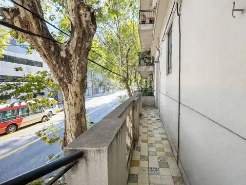 Depto Tipo Casa 4 ambientes con 2 baños