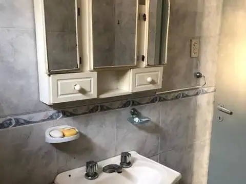 Depto Tipo Casa en Alquiler 35 años