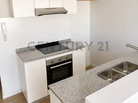 Bermudez 3100, Piso 5