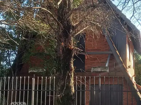 Casa en venta en Castelar Sur