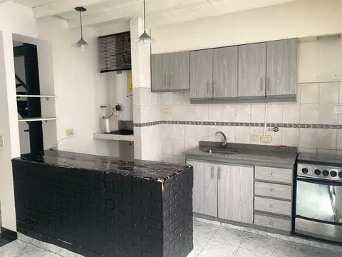 Depto Tipo Casa 3 ambientes con 1 baño