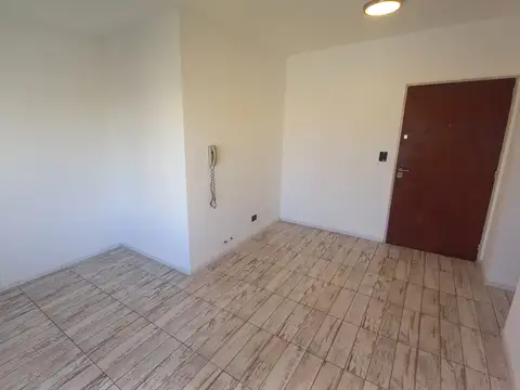 Departamento en Alquiler en Belgrano R, $ 650.000