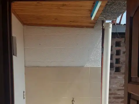 Casa en Alquiler en Santa Inés, $ 400.000