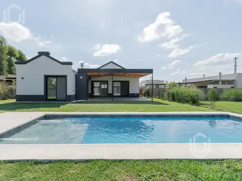 Venta casa cuatro ambientes, Barrio Santa Clara, Pilar Manzanares