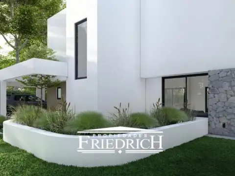 Casa en Venta con 2 cocheras