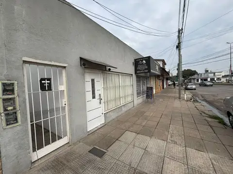 Depto Tipo Casa en Alquiler de 2 ambientes