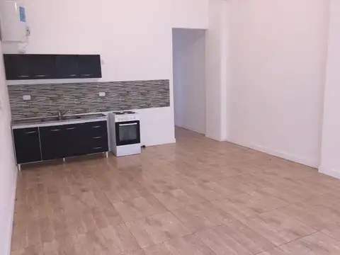 Depto Tipo Casa en Alquiler de 1 dormitorio