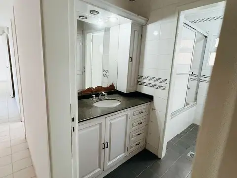 Casa en Alquiler de 3 dormitorios