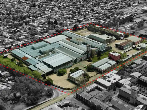 Galpon en Alquiler en Bernal, USD 9.132