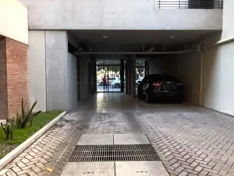VENTA COCHERA - CORRIENTES 1100 - CENTRO