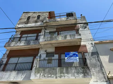 ALQUILER PH TIPO  CASA 4 AMBIENTES 2 BAÑOS