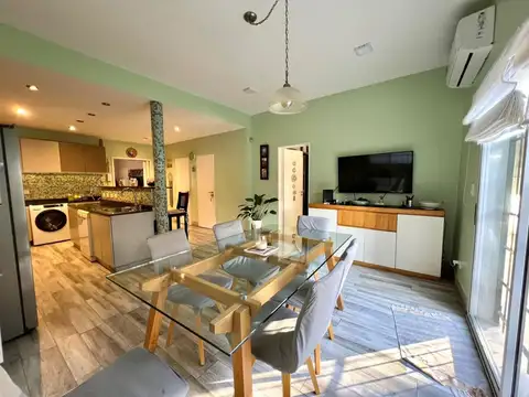 Casa 3 ambientes en venta en Martinez