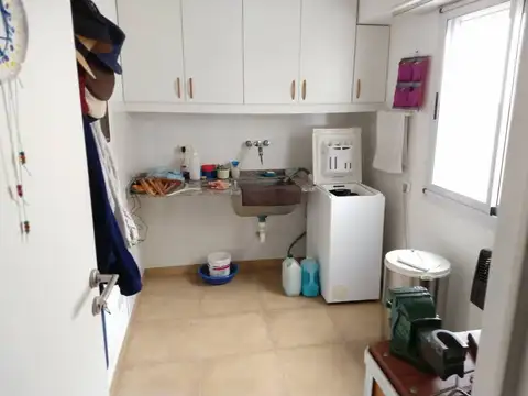 VENTA. PENTHOUSE 4 AMBIENTES CON TERRAZA Y PARRILA. BROWN 1500.MAR DEL PLATA