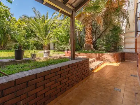 Casa en Venta en Barrio Naón, USD 420.000