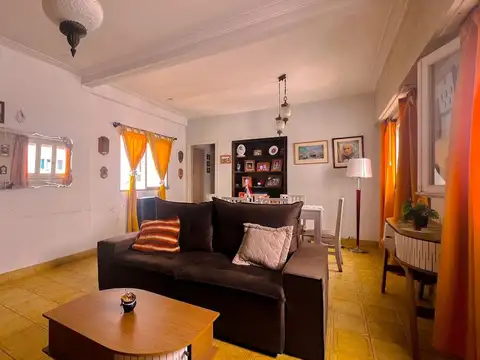 Depto Tipo Casa en Venta de 3 ambientes