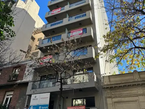 Departamento-Monoambiente-Muy luminoso y comodo