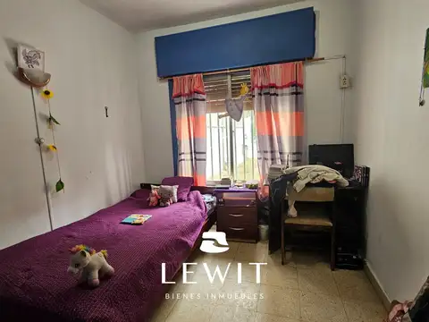 VENTA CASA PARA VIVIENDA O TERRENO APTO DESARROLLO EN BARRIO MARIO AUXILIADORA