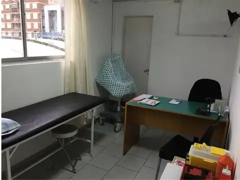 Domingo F Sarmiento 1100, Piso 1