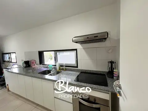 Departamento en Venta en Ciudad De Tigre, USD 160.000