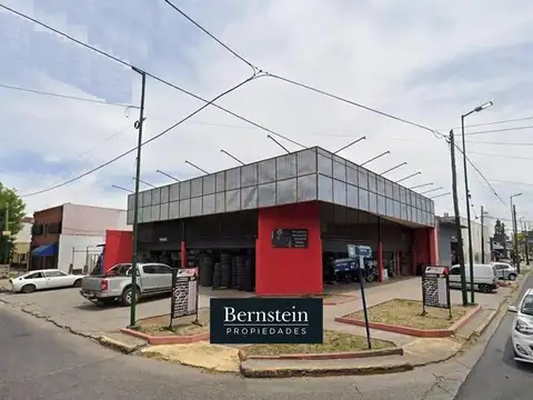 LOCAL EN VENTA :: ITUZAINGO