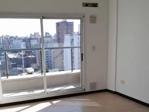 Buenos Aires 1000, Piso 12°