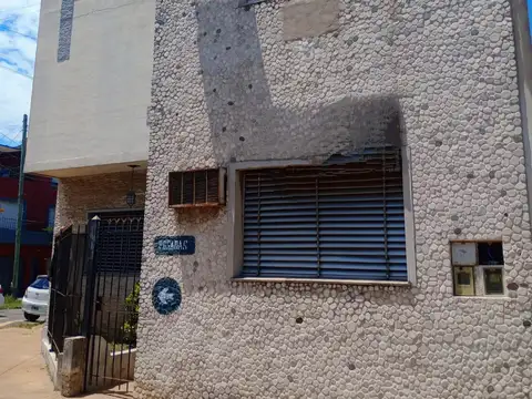 Depto Tipo Casa en Venta de 2 dormitorios