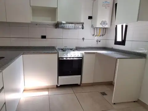 Departamento en Alquiler de 4 ambientes