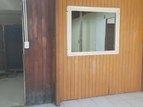 VENTA CASA EN GODOY CRUZ A REFACCIONAR