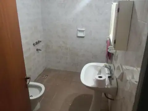ALQUILO DPTO 2 DORM C/ COCHERA