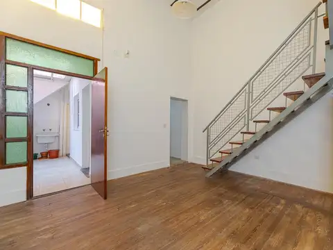 VENTA CASA DE PASILLO  CENTRO ROSARIO APTA CREDITO HIPOTECARIO