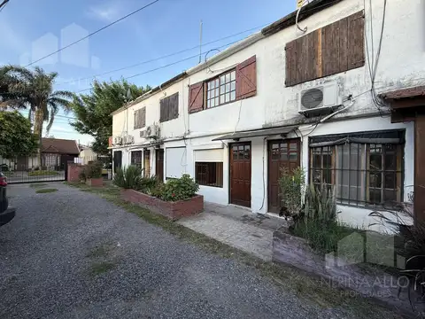 Depto Tipo Casa en Venta de 3 ambientes