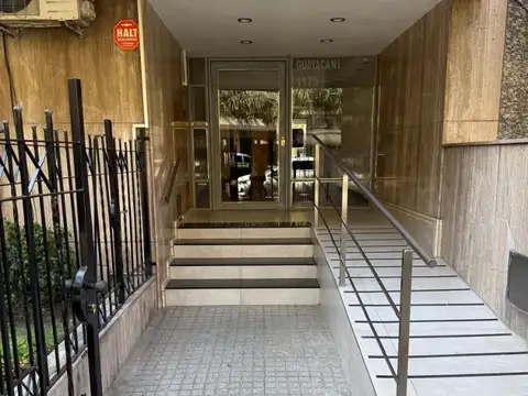 Bv. Oroño 1175 , Piso 2