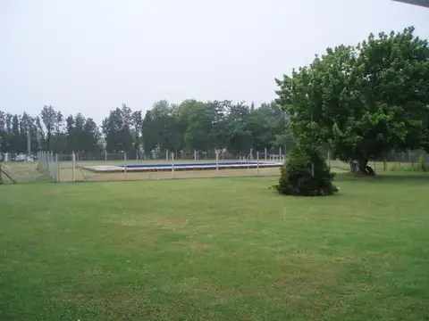 Quinta en Alquiler Temporal con 6 cocheras