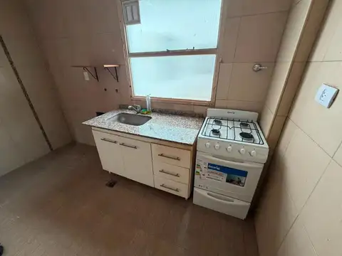 Departamento en Venta en Parque Centenario, USD 64.000