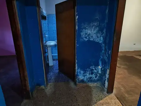 Casa 2 ambientes con 1 baño