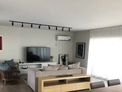 Casa en Venta en La Rufina, USD 570.000