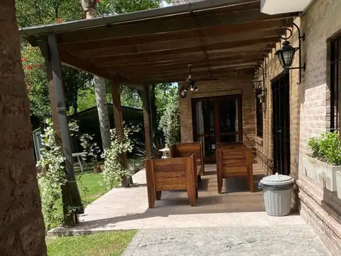 Casa en Venta en Barrio Parque Leloir, USD 600.000