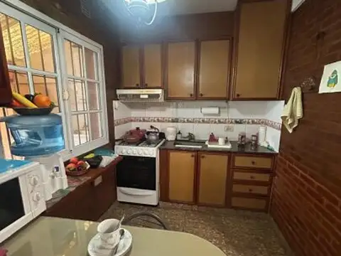 Depto Tipo Casa 3 ambientes con 1 baño