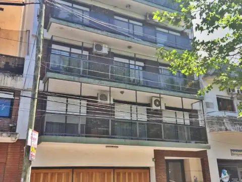 Jose M Estrada 1600, Piso 8