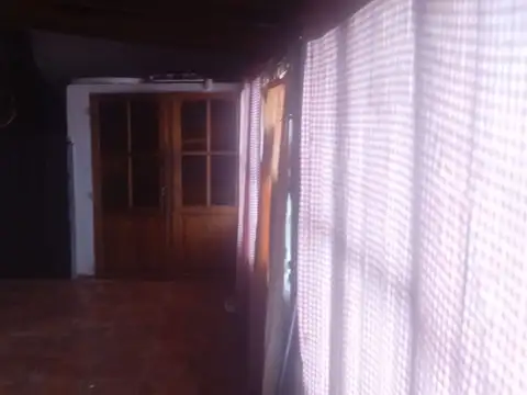 Casa 2 ambientes con 2 baños